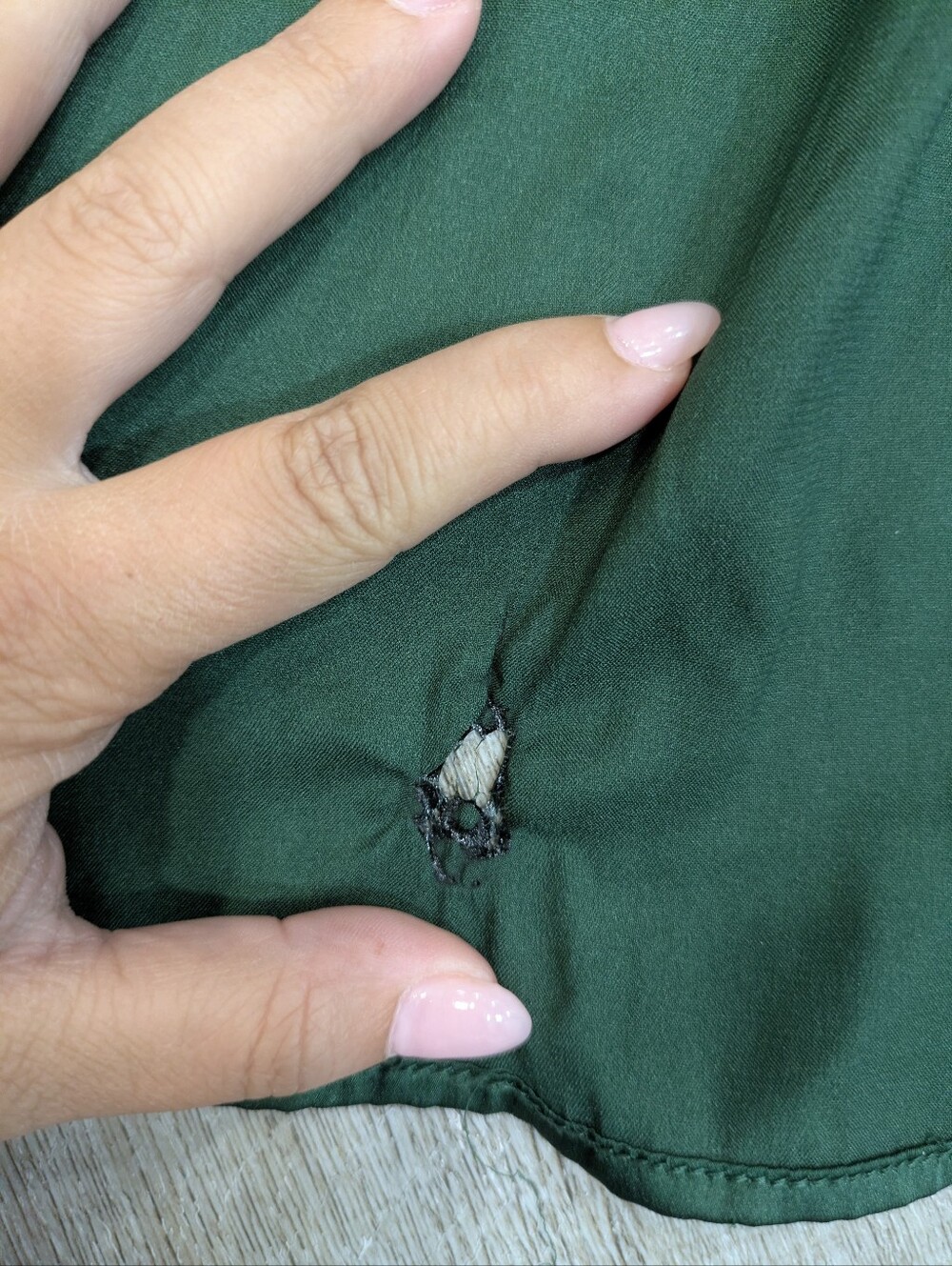 Rare Anthropologie Embroidered Green Satin Kimono Size S/M - Picture 7 of 12